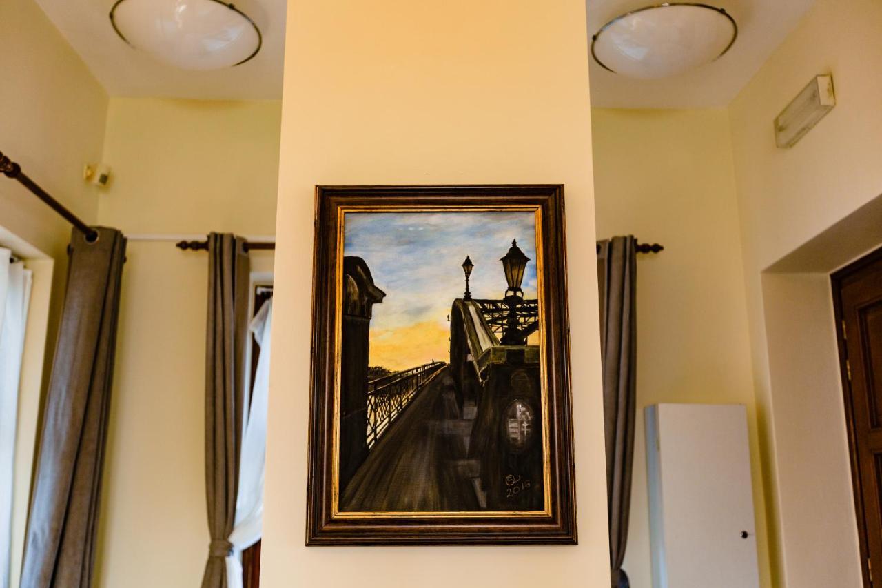 Bridge Apartment Esztergom Extérieur photo